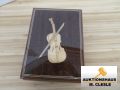 Musik-Spiel-Uhr, Intarsien Violine, gebraucht, nicht geprueft, siehe Bilder