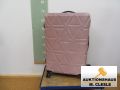 Koffer mit 4 Rollen, rosa, ca. 15kg, beschaedigt, gebraucht, siehe Bilder