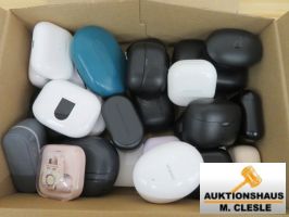 Bild 25 St. div. In-Ohr Kopfhoerer, nicht geprueft, gebraucht, siehe Bilder.